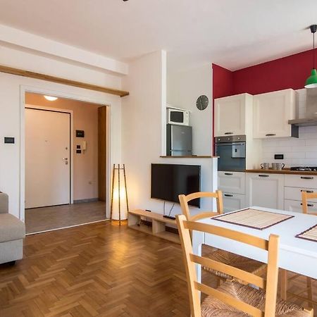Enjoy Home - Bilocale Sulle Riviere A Due Passi Dalla Specola ปาโดวา ภายนอก รูปภาพ
