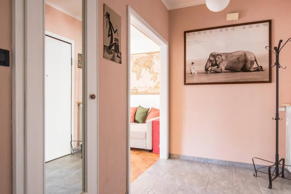 Enjoy Home - Bilocale Sulle Riviere A Due Passi Dalla Specola ปาโดวา ภายนอก รูปภาพ