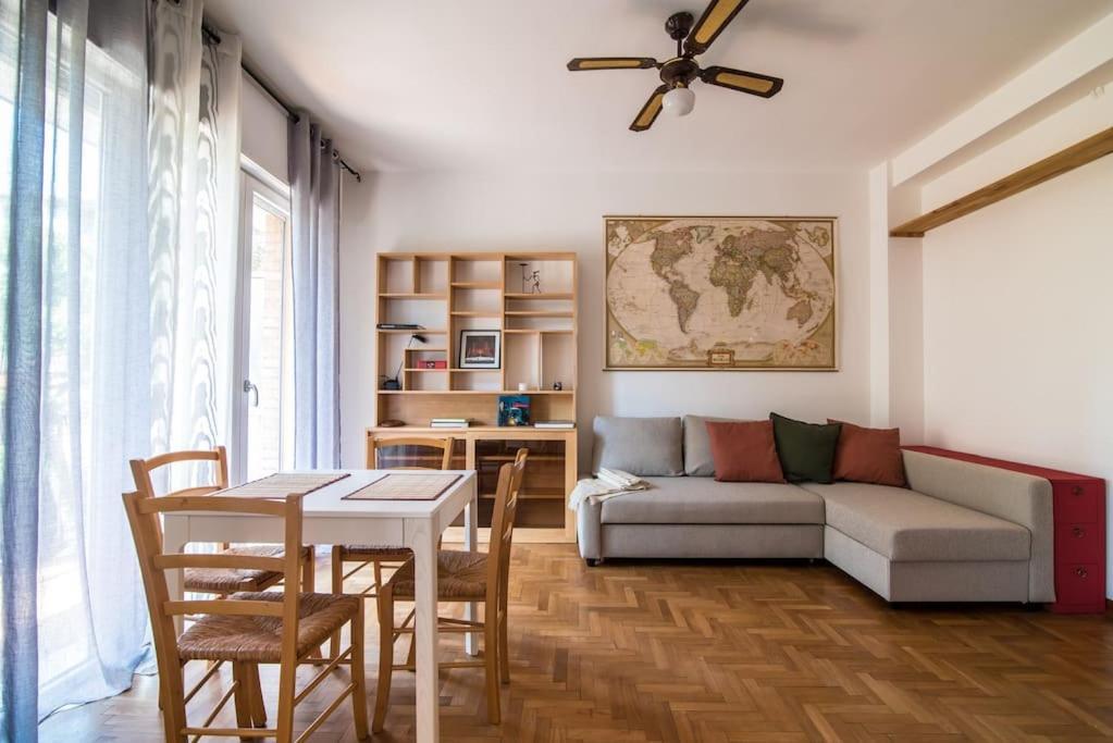 Enjoy Home - Bilocale Sulle Riviere A Due Passi Dalla Specola ปาโดวา ภายนอก รูปภาพ